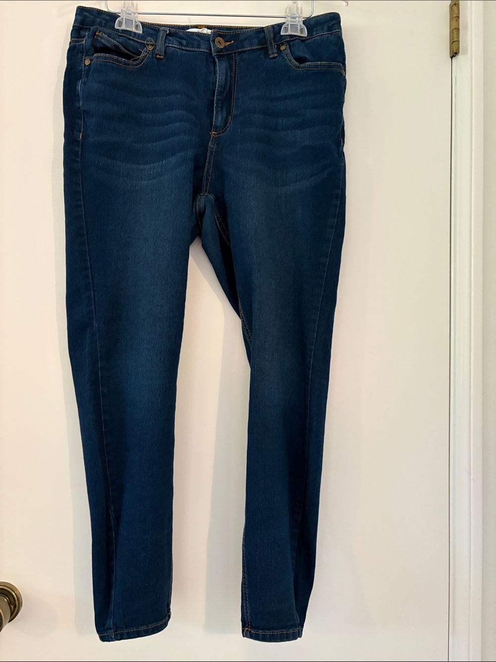 Ellen Tracy Dark Blue Skinny Jeans
